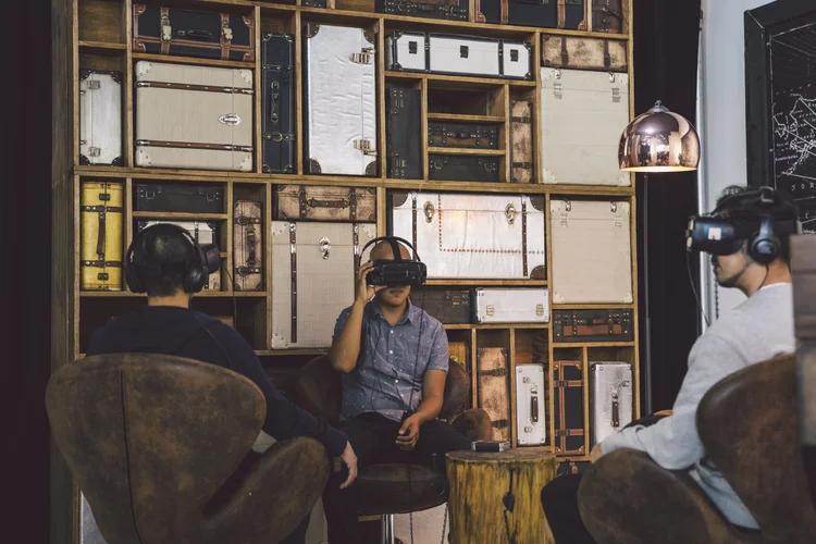 Jack Daniels Lynchburg General Pop Up with Mirrorball and Fuller Street 15 Guests exploring a virtual reality tour at the Jack Daniel's Lynchburg General Pop Up with Mirrorball and Fuller Street